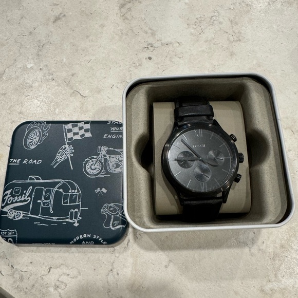 Fossil Fenmore Black Leather Watch - Picture 2 of 3